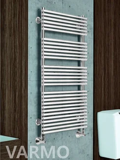 Varmo White  - белый дизайн полотенцесушитель с перекладинами внахлест.