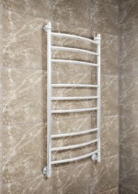 Galant White - белый водяной полотенцесушитель со слегка выгнутыми перекладинами, 600х400 мм