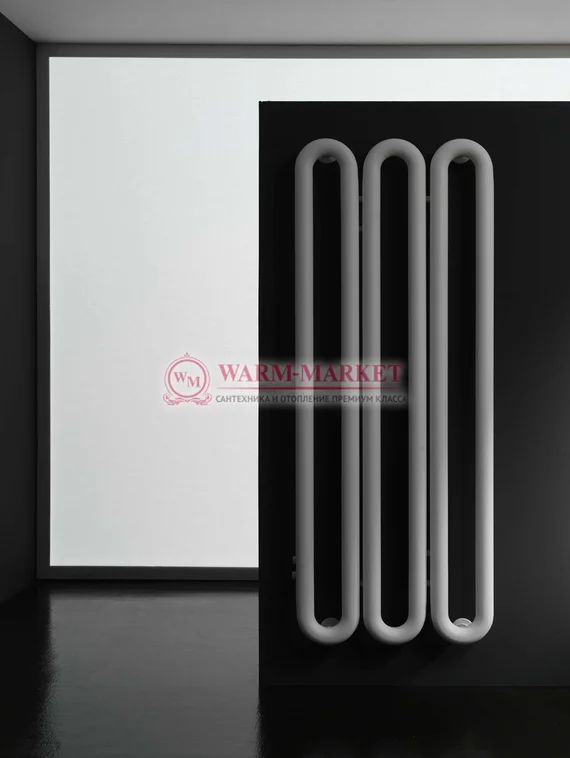 Вертикальный дизайн радиатор Antrax IT Tubone
