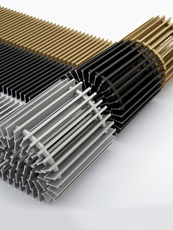 решетка Бриз рулонная алюминиевая с безцветным анодированием ширинной 300 мм