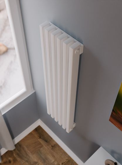 Bronto Plex V - вертикальный трубчатый радиатор высотой 500 мм, нижнее разнесенное подключение