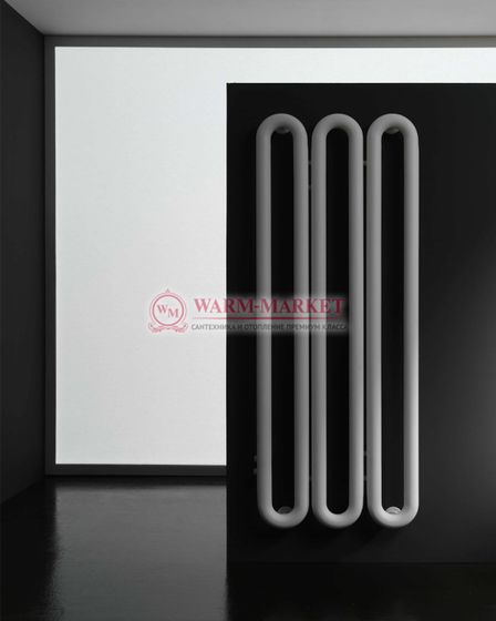 Вертикальный дизайн радиатор Antrax IT Tubone