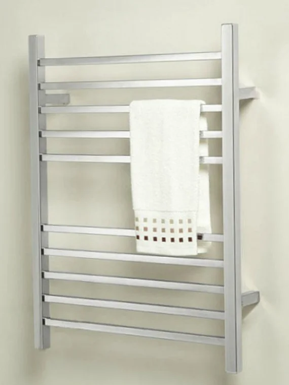Quattro E - электрический полотенцесушитель с низким энергопотреблением