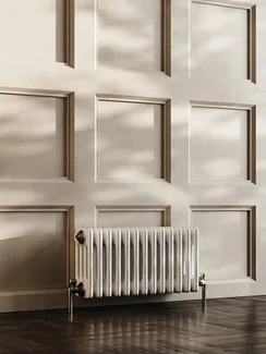 Трубчатый радиатор Solira 4057  N69 твв нижнее подключение с термостатикой