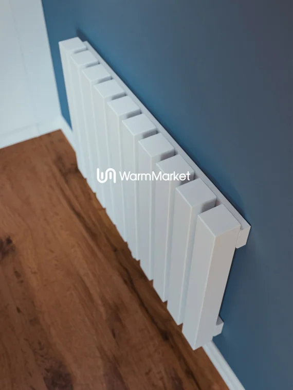 Bareng Livian V 700 - вертикальный трубчатый радиатор высотой 700 мм, нижнее центральное подключение