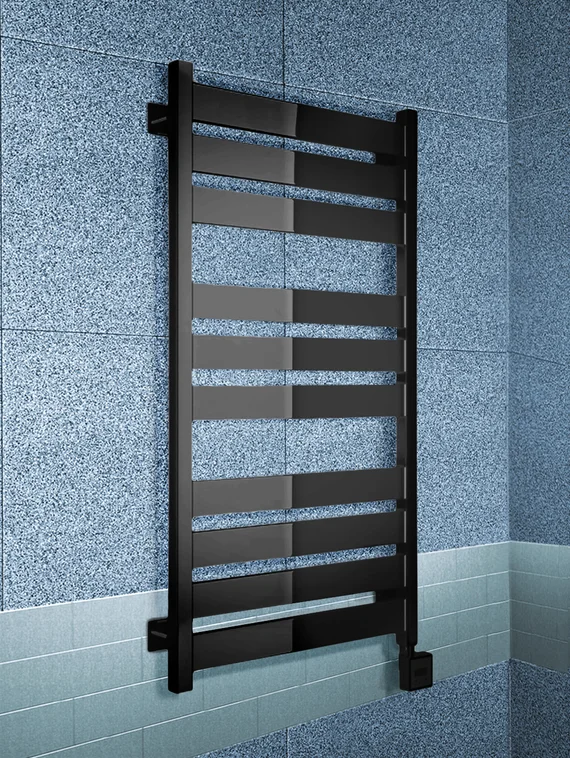 Centurion E - электрический полотенцесушитель с квадратными и прямоугольными перекладинами черного цвета