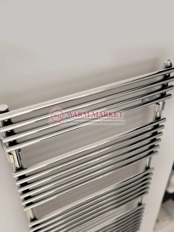 Полотенцесушитель Irsap Flauto из нержавеющей стали с горизонтальными закругленными трубками