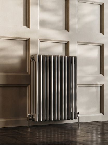 Трубчатый радиатор Solira 4140 N12 боковое подключение