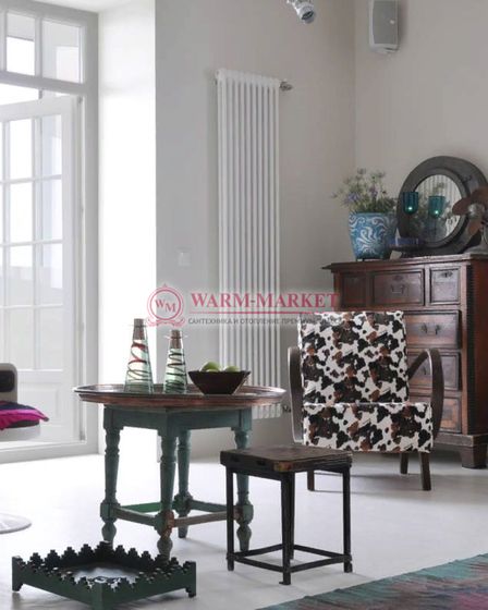 Вертикальный трубчатый радиатор Zehnder 4150 №1270 с боковым подключением