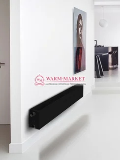 DiaNorm Ramo Ventil Compact RCV21s , высотой 200 мм - радиатор панельный с полосками и нижним/боковым подключением черного цвета