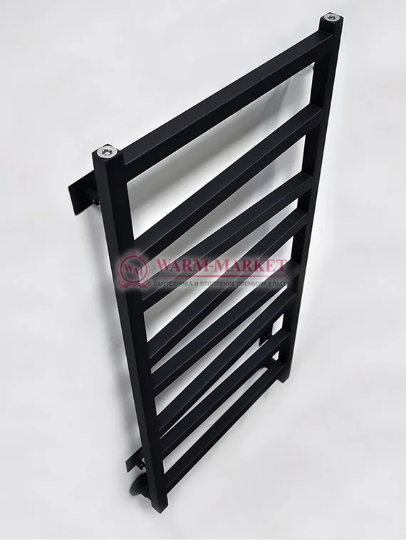 Quadro Zigzag QZ4 - электрический дизайн-полотенцесушитель с терморегулятором