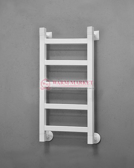 Quadro Q1 - узкий водяной дизайн-полотенцесушитель из нержавеющей стали