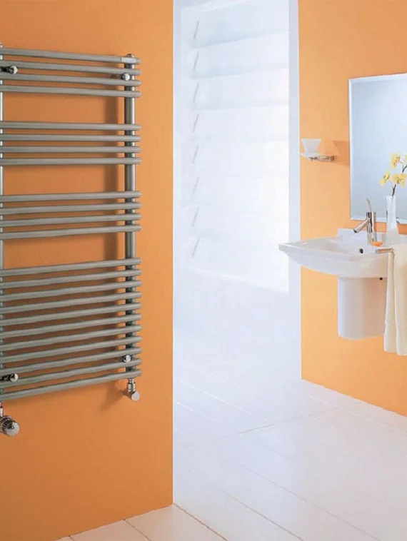 Zehnder Forma Inox - полотенцесушитель из нержавеющей стали