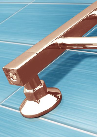 Classic Bronze - бронзовый полотенцесушитель с квадратными вертикалями