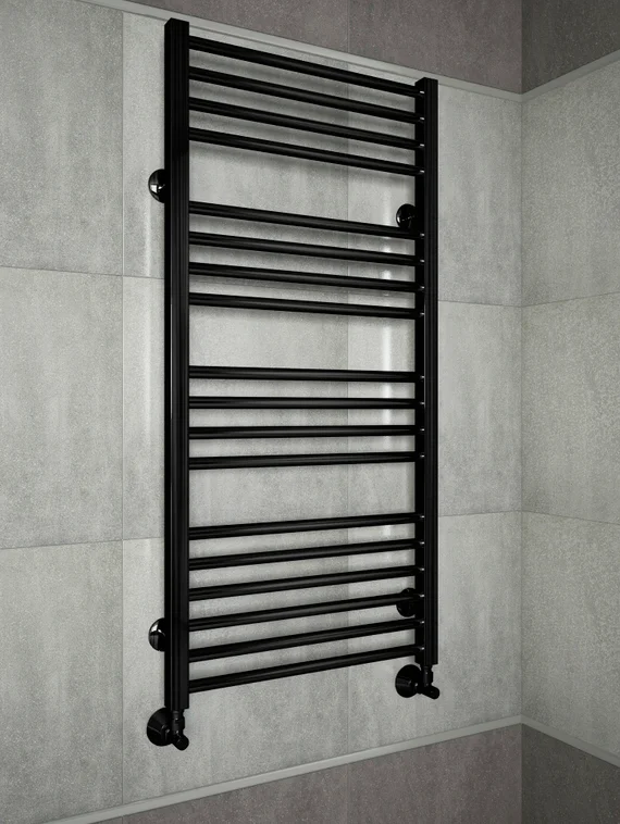 Sicilia E- черный электрический полотенцесушитель с квадратными вертикалями.