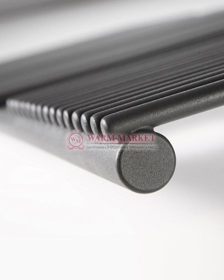 Вертикальный дизайн радиатор Cordivari Dafne