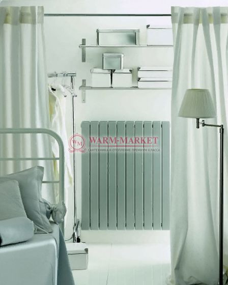 Вертикальный дизайн радиатор Caleido Picchio