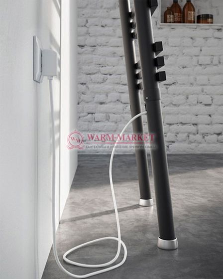 Вертикальный дизайн радиатор Antrax IT Pioli