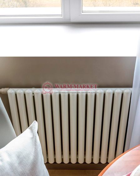 Трубчатый радиатор KZTO Garmonia C40 V1 высотой 1307 мм