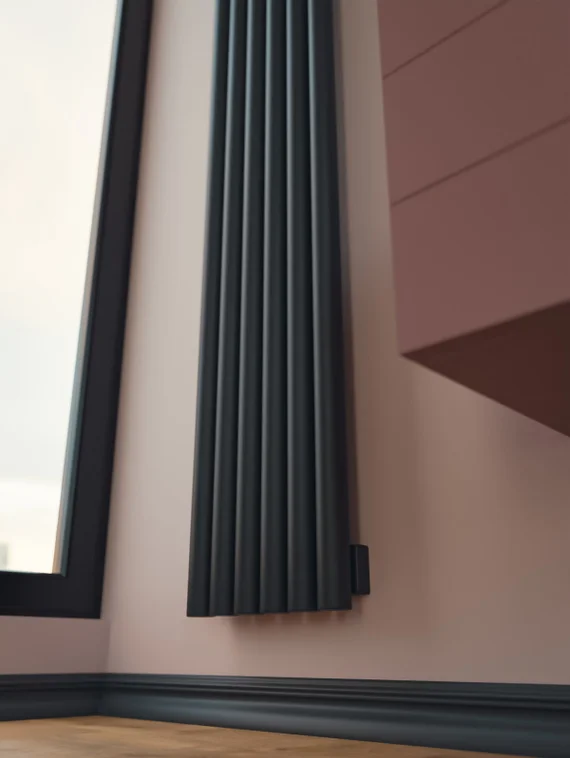 Bronto Soma V - вертикальный трубчатый радиатор высотой 1750 мм, нижнее разнесенное подключение