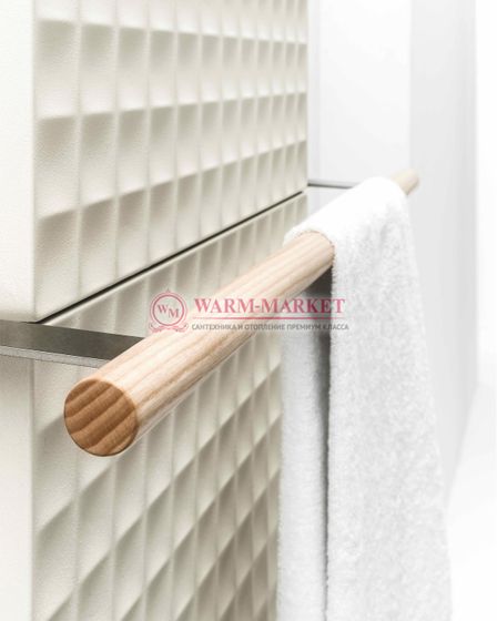 Вертикальный дизайн радиатор Antrax IT Waffle