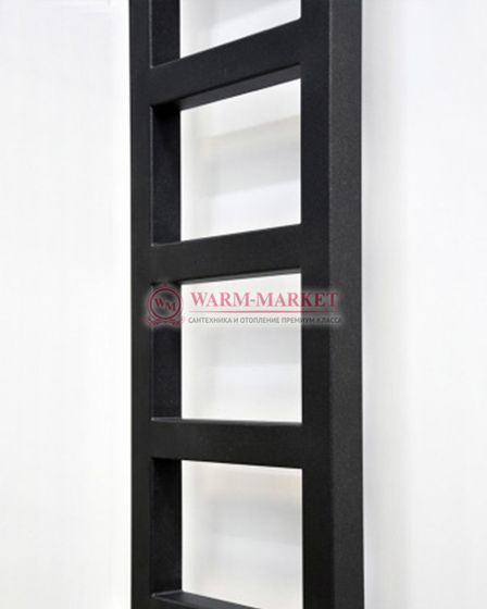 Quadro Q11 Easy - водяной дизайн-полотенцесушитель из нержавеющей стали