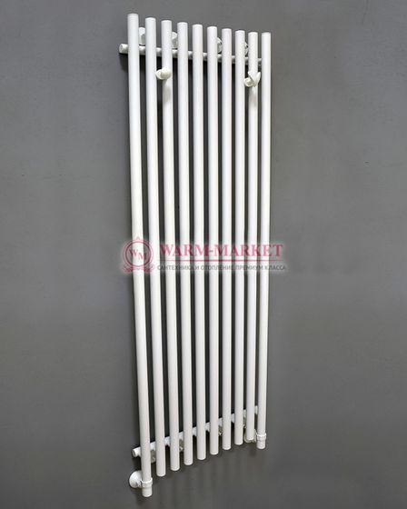 Tune - вертикальный водяной дизайн-полотенцесушитель высотой 1850 мм из нержавеющей стали