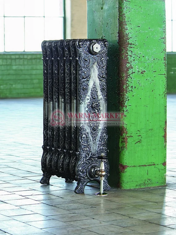 Чугунный радиатор HeatWave  Lion 813