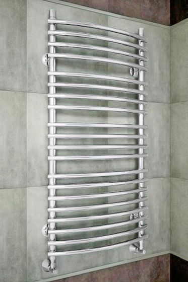 Mario - водяной полотенцесушитель белого цвета выгнутый вперед.