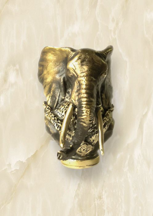 Бронзовая ложка для обуви "Battle Elephant" | Фото 1