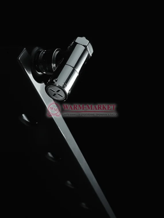 Вертикальный дизайн радиатор Antrax IT Flat