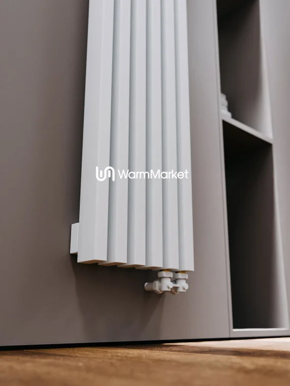 Bareng Select V 2250 - вертикальный трубчатый радиатор высотой 2250 мм, нижнее правое подключение