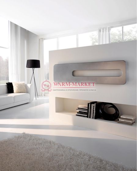 Вертикальный дизайн радиатор Cordivari Badge