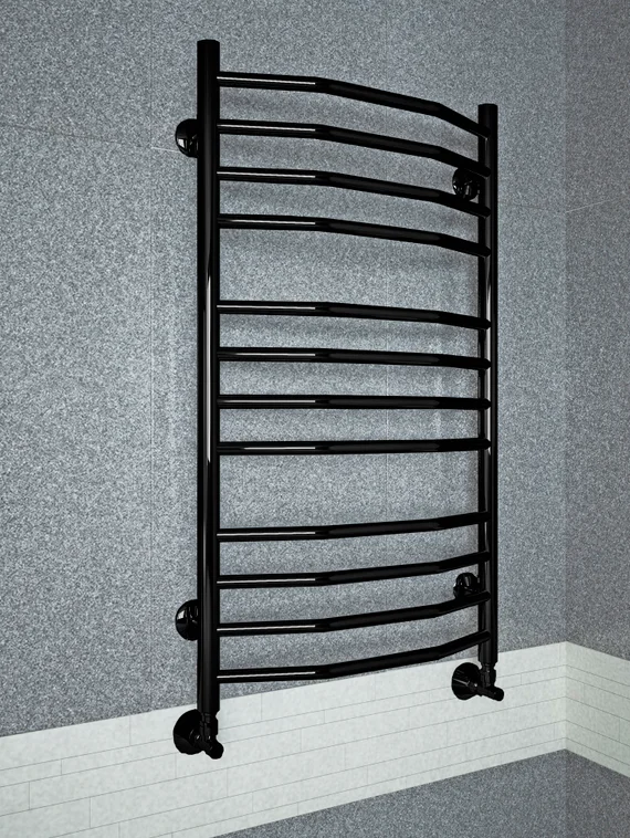 Victoria Black - черный полотенцесушитель выполненный в форме классической лесенки с перекладинами в виде трапеции.