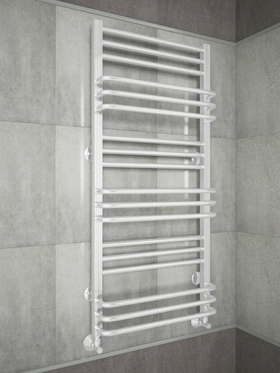 Sorento E - электрический полотенцесушитель белого цвета.