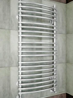 Mario White - белый полотенцесушитель выгнутый вперед