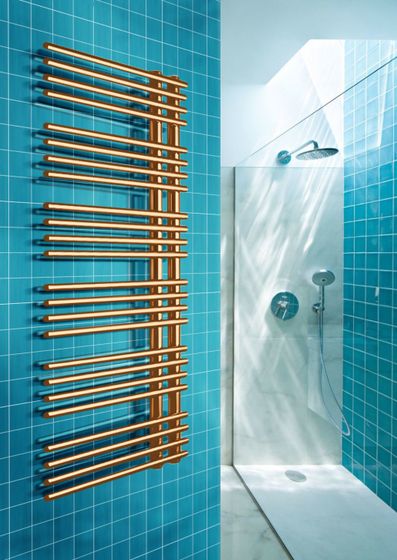 Brigantina - электрический дизайн полотенцесушитель с перекладинами внахлест