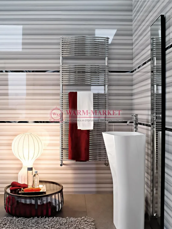 Вертикальный дизайн радиатор Tubes Bath Curvo