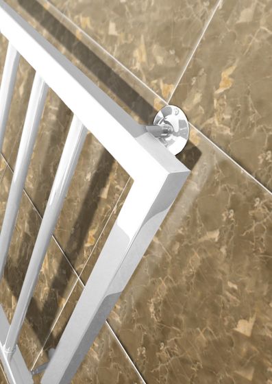 Corsa - дизайн полотенцесушитель с квадратными и круглыми формами