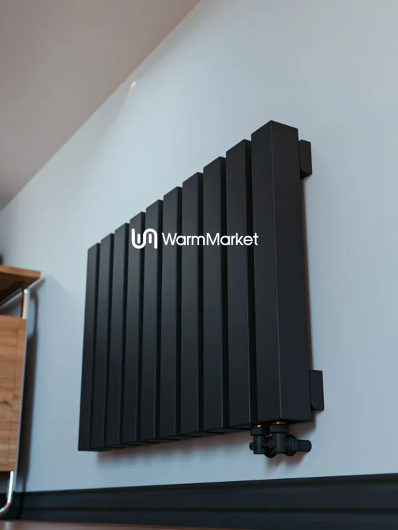 Bareng Livian V 600 - вертикальный трубчатый радиатор высотой 600 мм, нижнее правое подключение