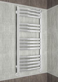 Palermo White  - белый дизайн полотенцесушитель с выгнутыми вперед горизонталями.