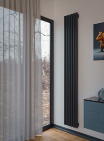 Bronto Soma V - вертикальный трубчатый радиатор высотой 2000 мм, нижнее разнесенное подключение