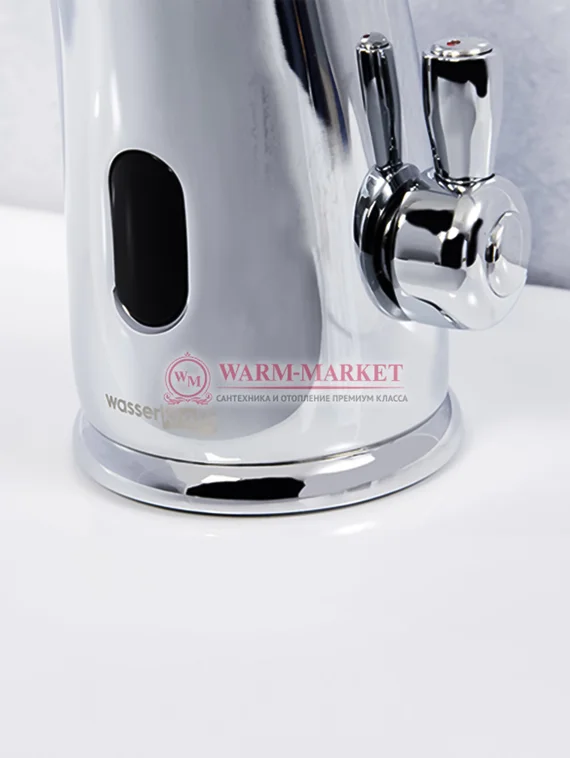 Сенсорный смеситель для умывальника черный Rossel 2813-Bl