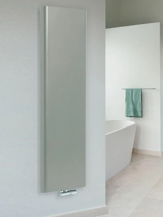 Purmo Paros V 21 1950 - вертикальный гладкий радиатор с закругленными углами