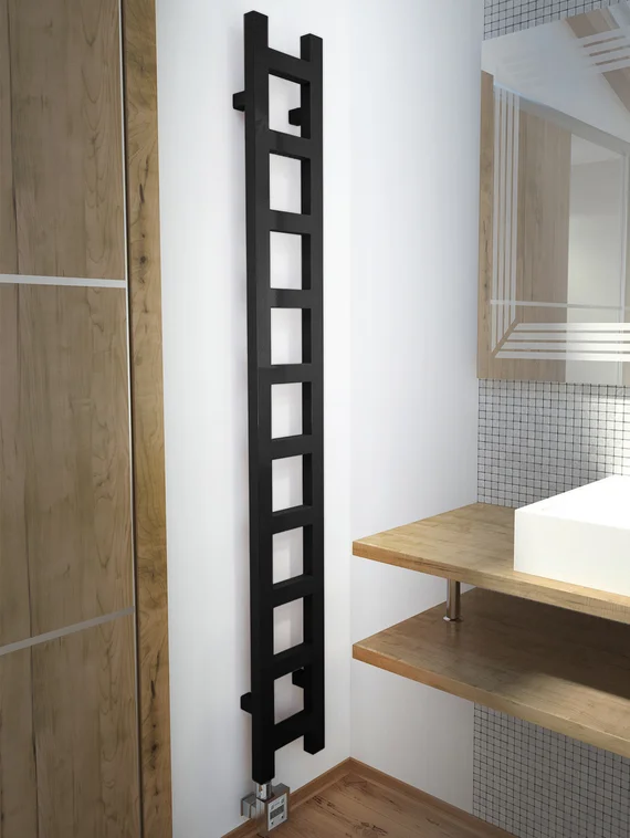 Полотенцесушитель Terma Easy черный