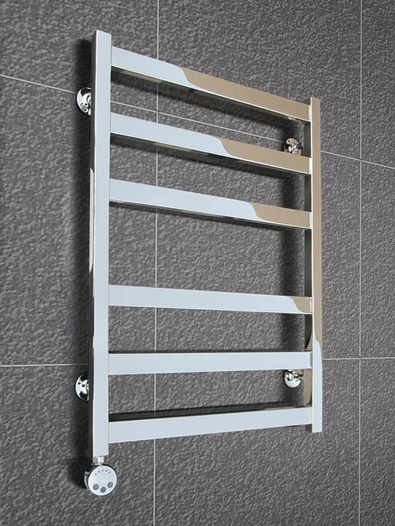 Verona - дизайн полотенцесушитель с квадратными вертикалями