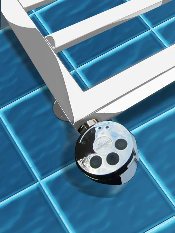 Bergamo White  - белый дизайн полотенцесушитель с квадратным профилем