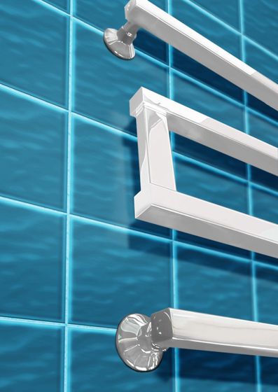 Optima White  - белый полотенцесушитель с боковым подключением квадратный профиль