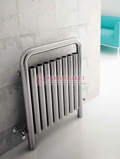 Дизайнерский полотенцесушитель из матовой полированной нержавеющей стали Una Carisa