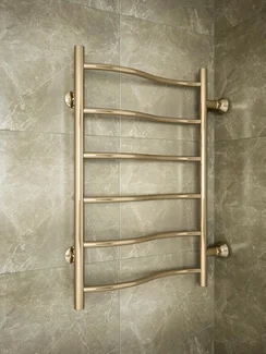 Volna Bronze -  слегка изогнутый бронзовый полотенцесушитель